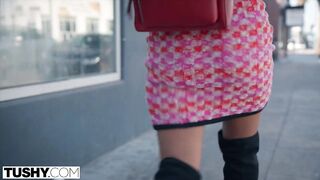 Zoe Bloom élvezi ha análba basszák