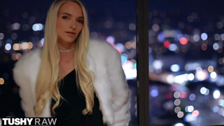TUSHYRAW - Lana Sharapova a szőrös pinás világos szőke hölgyemény