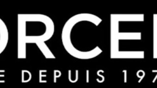 Dorcelclub.com - kettő néger spiné megosztozik egy srácon