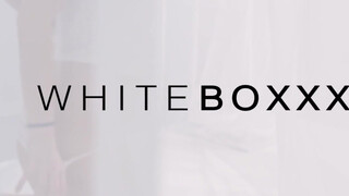 WHITEBOXXX - Clea Gaultier a bombázó francia lány