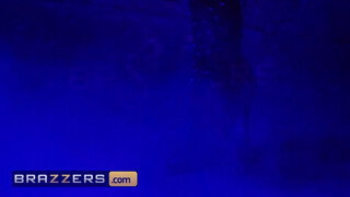 Brazzers - Cherie Deville segglyuka is megkefélve