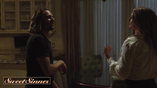 Family Sinners - Kayley Gunner a hatalmas mellű nevelő anya
