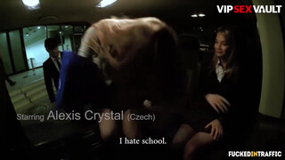FUCKEDINTRAFFIC - Alexis baszható pici hátsó bejárata