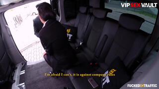 FuckedInTraffic - Jocelyne izgató cseh picsa és a sofőr