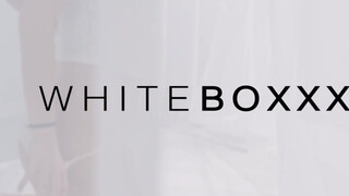 WhiteBoxxx - Sarah Kay megdöngetve és durván kinyalva