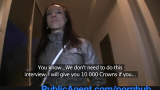 PublicAgent - Vivien engedi fenékbe is egy pici pénzért cserébe