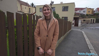 Public Agent - Marsianna Amon a méretes cicis picsa