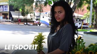 Aranyos néger milf selena gomez mélyen kefélve latina muffban