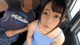 Méretes szemek és apró test! 147 cm-es osaka mini csaj cidázza és kézimunkázza a kárót vezetés közben